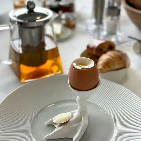 Hotel Hotel-restaurant L'aquarelle Breuillet (Charente-Maritime)