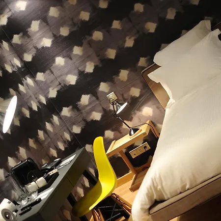 Hotel-restaurant L'aquarelle Breuillet (Charente-Maritime)