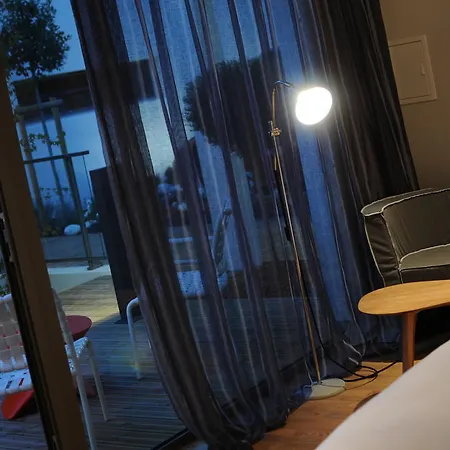 Hotel-restaurant L'aquarelle Hotel Breuillet (Charente-Maritime)