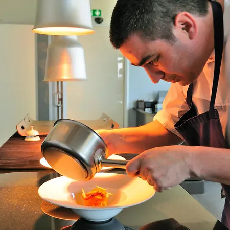 Hotel-restaurant L'aquarelle 3* Breuillet (Charente-Maritime)