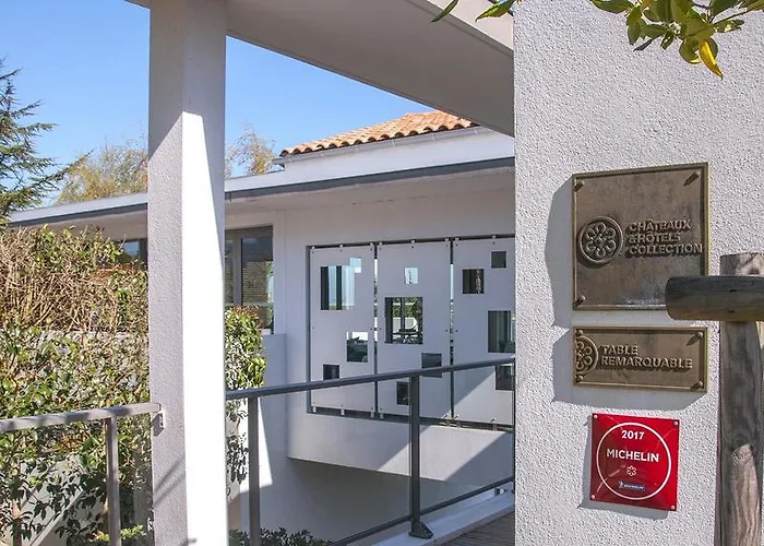 Hotel Hotel-restaurant L'aquarelle Breuillet (Charente-Maritime)